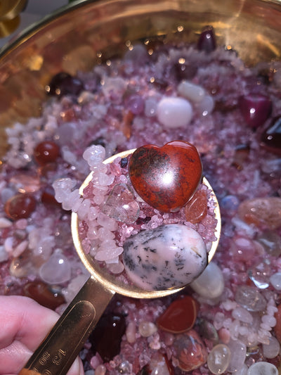 Cupid Crystal Confetti 1/3 scoop 2