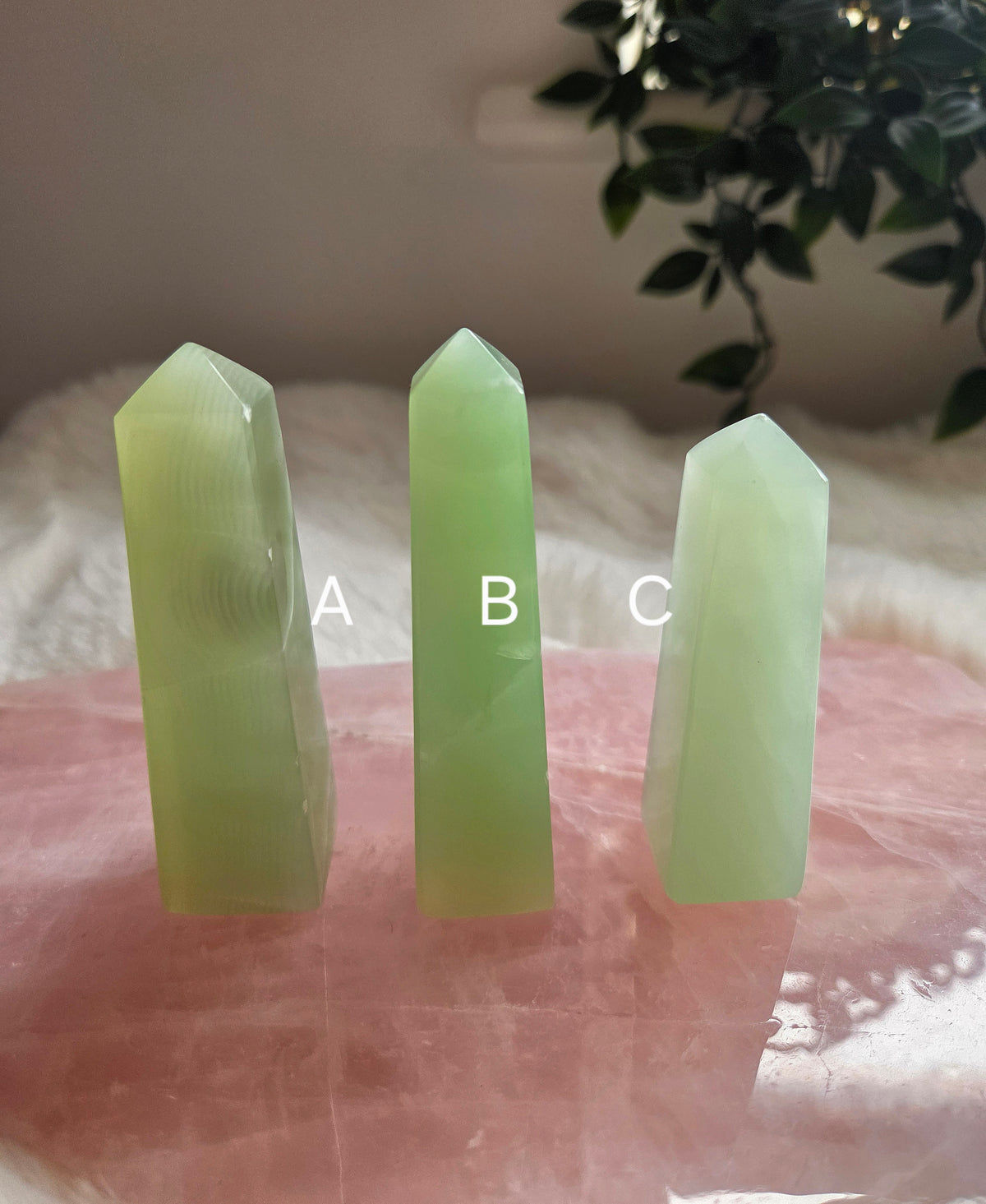 Fingerprint Pistachio Calcite