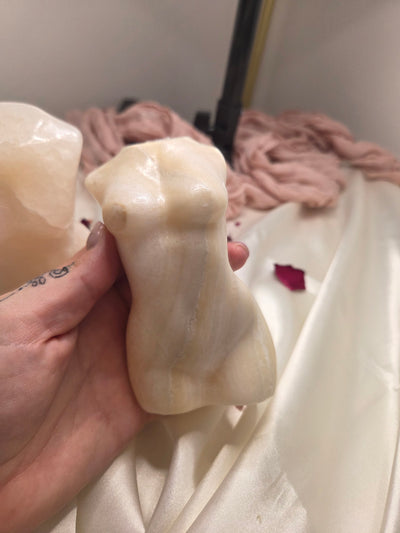 Mangano Calcite Goddess Body 3