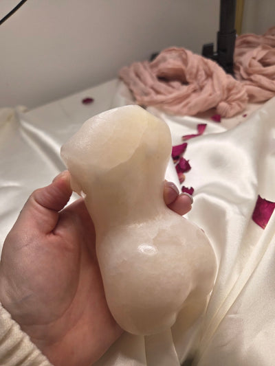 Mangano Calcite Goddess Body 5